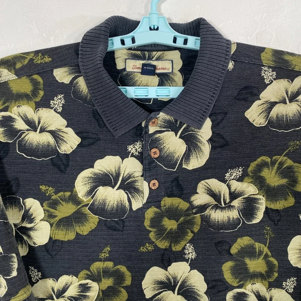 Tommy Bahama Polo Shirt‎ Mens Large Black Green Silk Blend Hawaiian Floral Beach